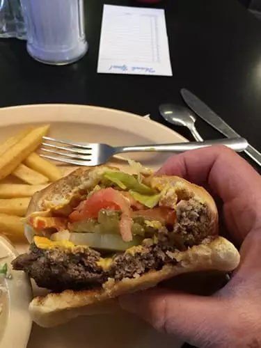 Picture of a burger
