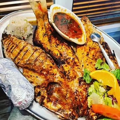 Mexican flavors and seafood at Mariscos El Barco